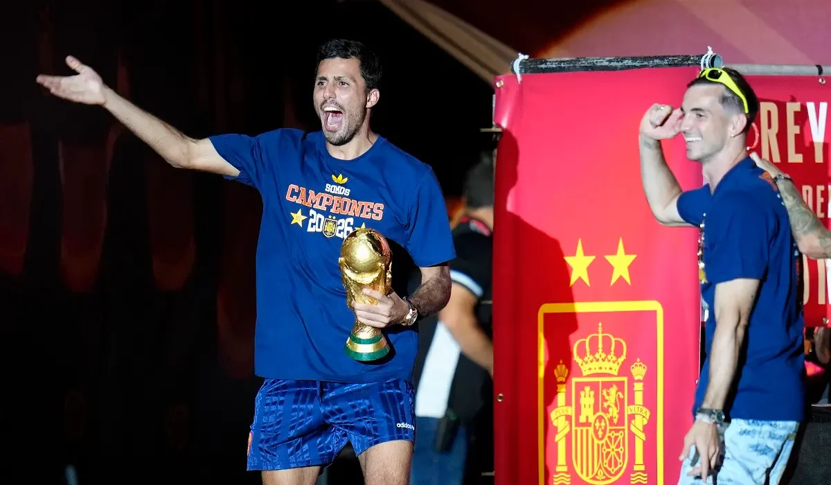 ¡Bombazo! Afirman que Rodri rechazaría al Real Madrid por el Barcelona