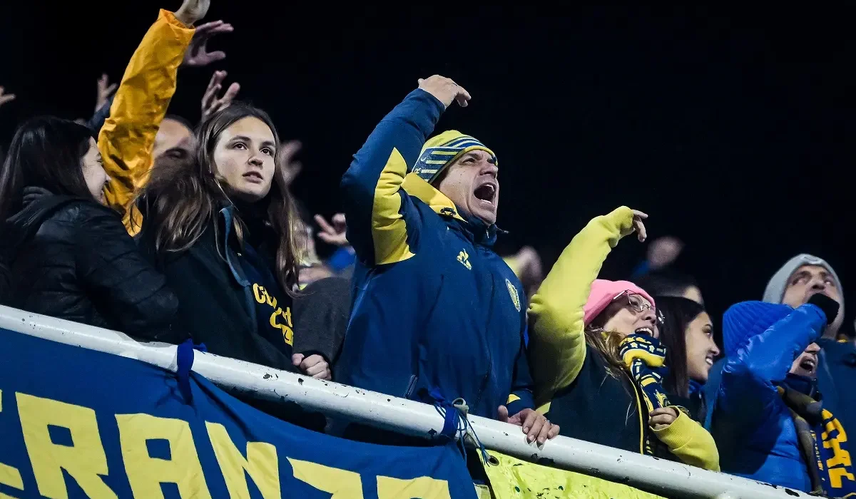 Rosario Central – Corinthians se detuvo por racismo contra el arquero Hugo Souza