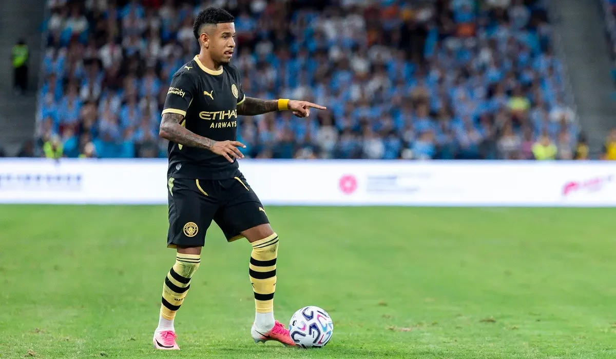 Tottenham hizo oficial el fichaje de Savinho por 85 millones de euros