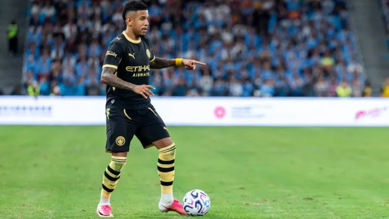 Tottenham hizo oficial el fichaje de Savinho por 85 millones de euros