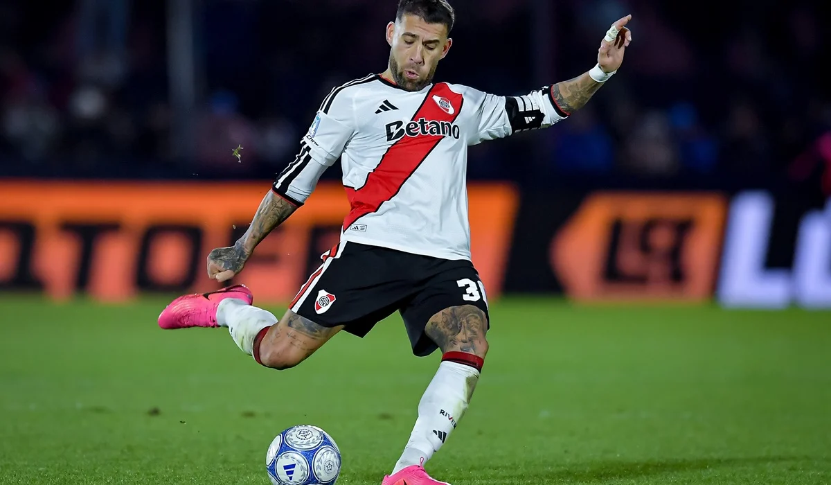 Otamendi calmó aguas en River: «No hay patas rotas»