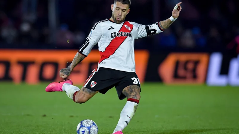 Otamendi calmó aguas en River: «No hay patas rotas»