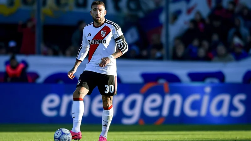 Otamendi enfurecido en Tigre – River: «Cobrá como tiene que ser»