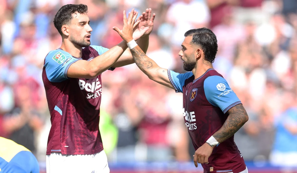 Taty Castellanos facturó un doblete por EFL Cup con West Ham