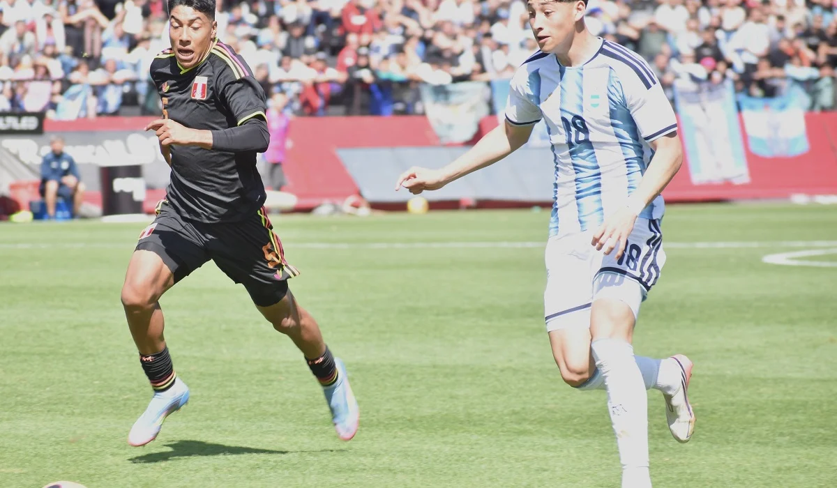Argentina derrotó agónicamente a Perú y va por el oro en los Odesur