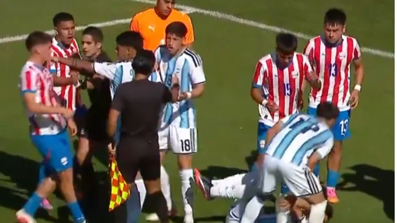 Primer tiempo caliente y sin goles entre Argentina y Paraguay en los Odesur
