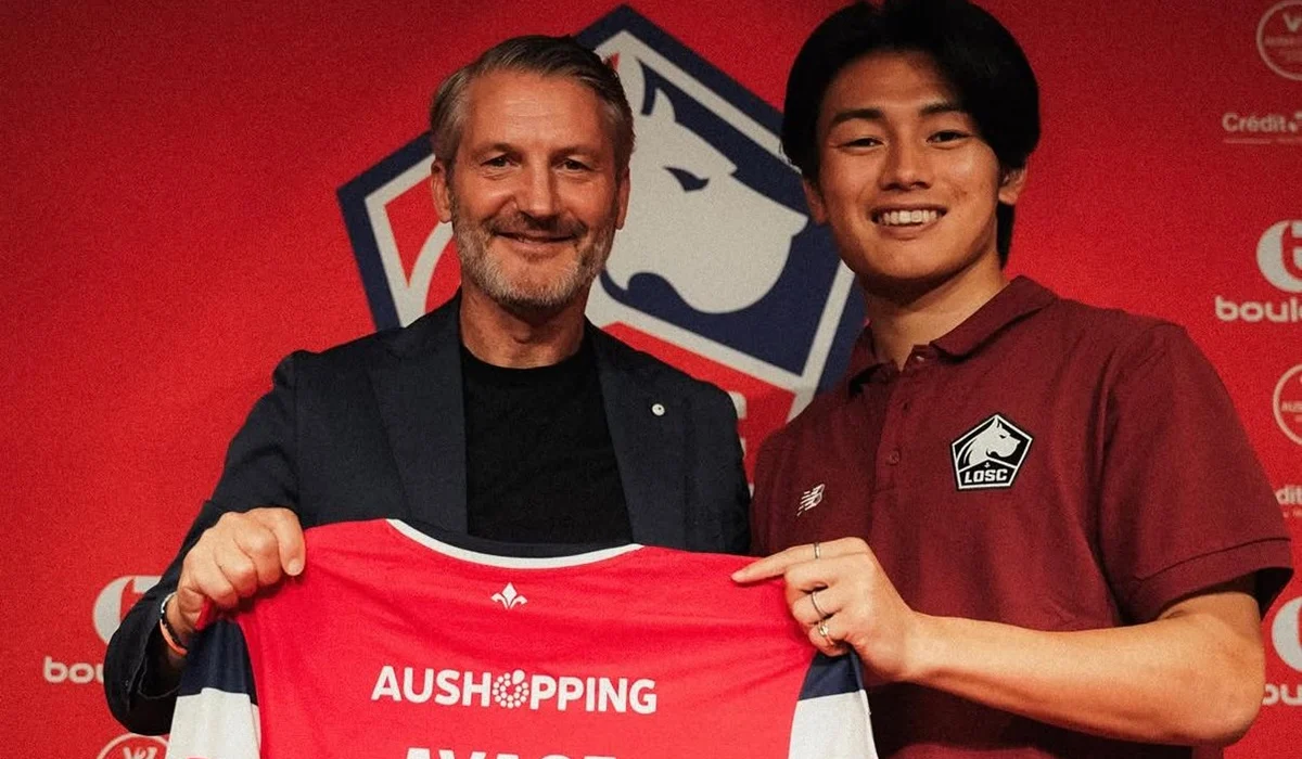 Ayase Ueda debutó con gol para Lille y orgullo para Japón