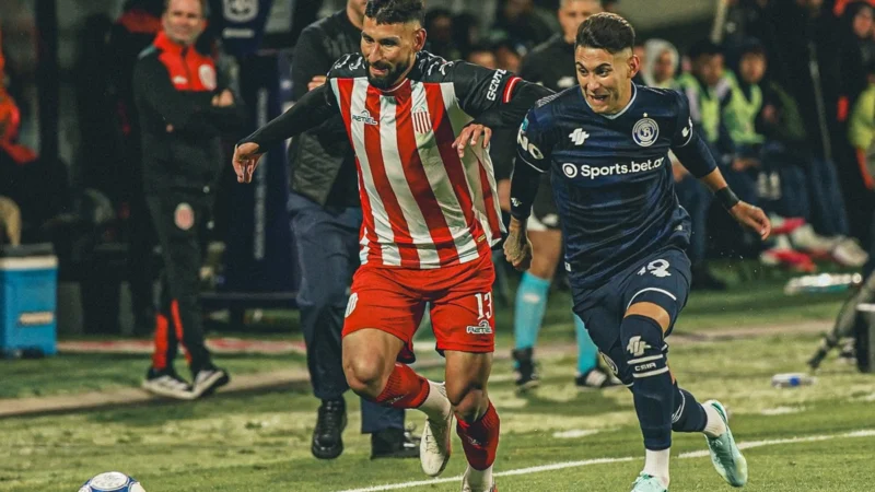 Independiente Rivadavia derrotó a Barracas y lidera en la tabla general