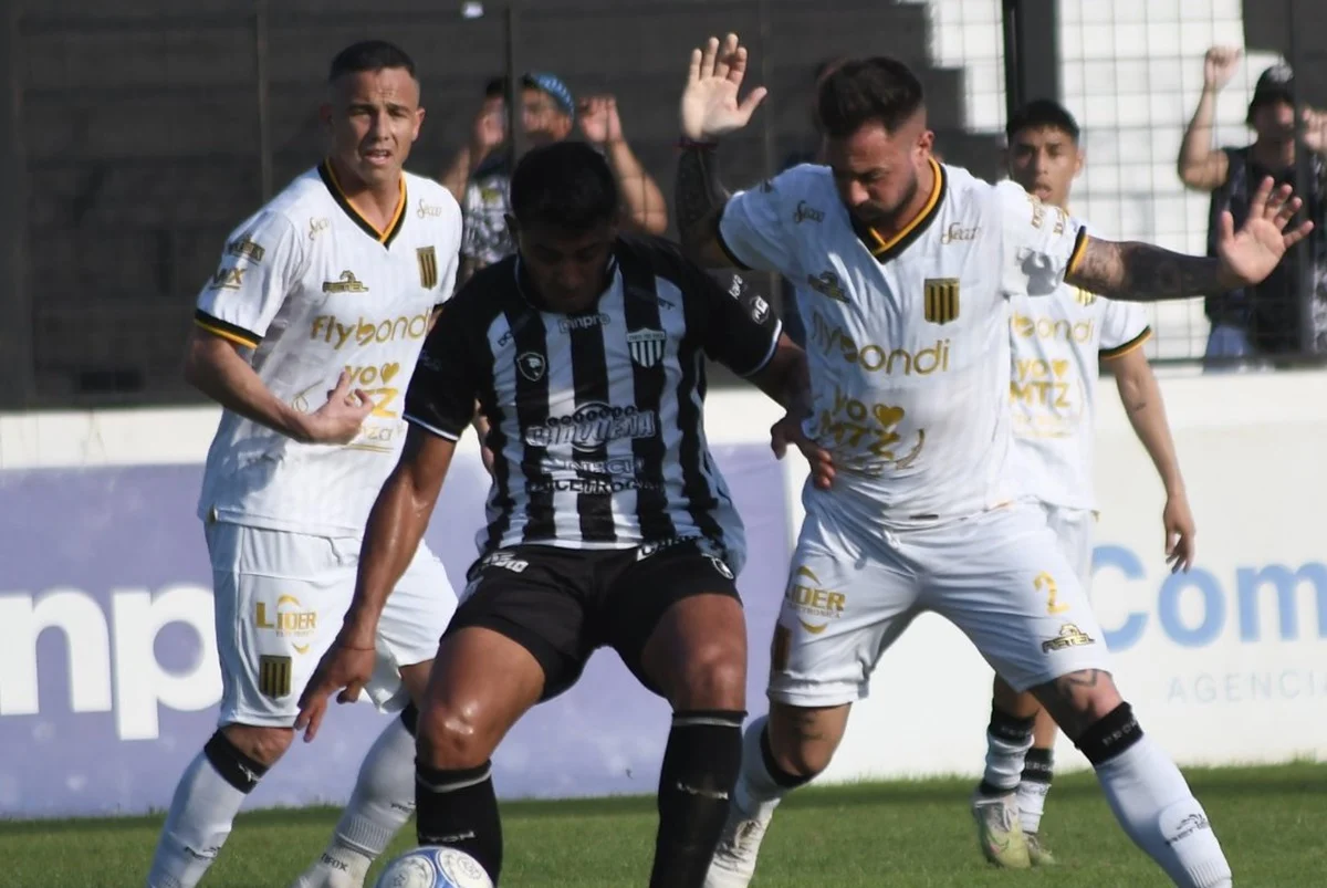 Chaco For Ever estiró su buen presente con triunfo ante Almirante Brown