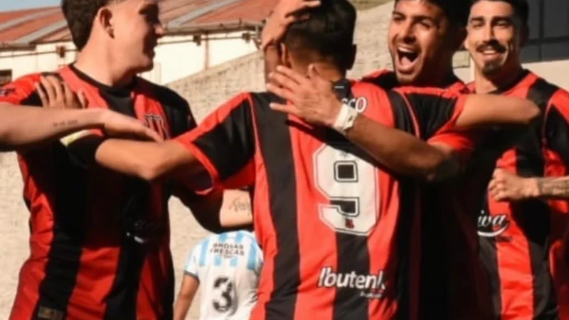 Defensores de Belgrano goleó a Racing de Córdoba y consiguió oxígeno