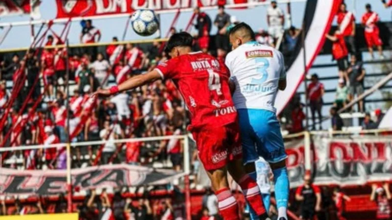 Golpe por golpe: Maipú y Gimnasia de Jujuy empataron 1-1 en Mendoza