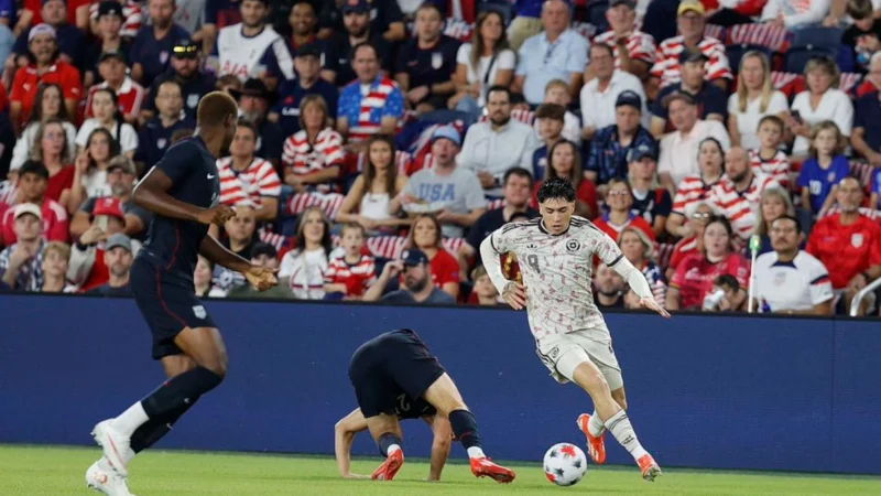 Estados Unidos le ganó 4-2 a Chile en un partido amistoso emocionante