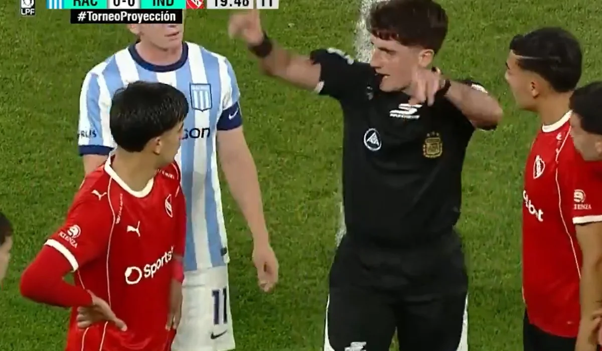Gonzalo Bordón fue expulsado en el clásico de Reserva entre Racing e Independiente
