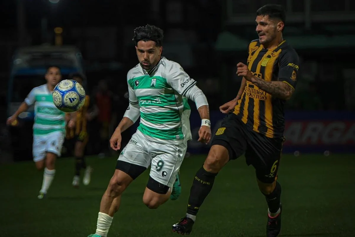 Ferro empató con Mitre y volvió a dejar puntos en la cima