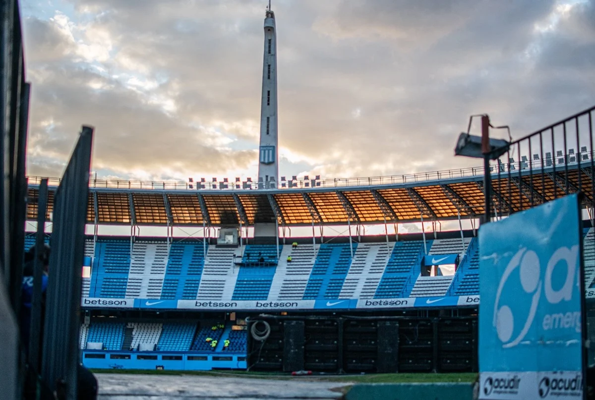Racing y Atlético Tucumán ya tienen formaciones confirmadas