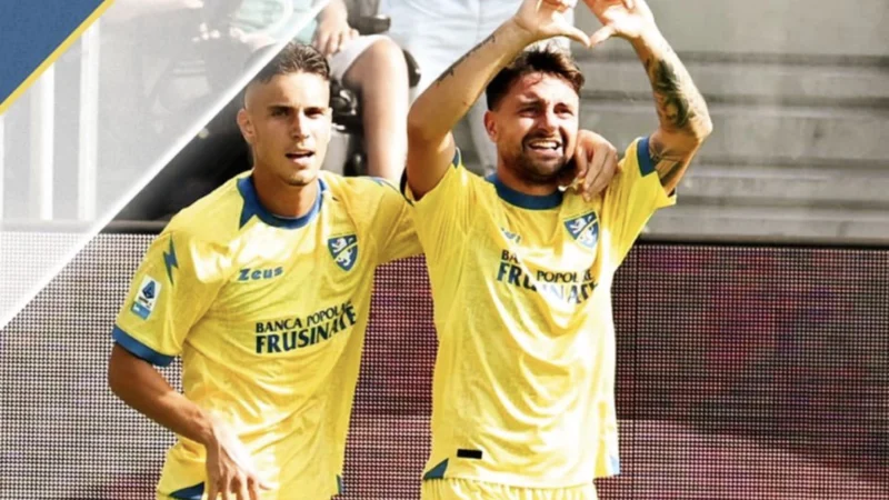Frosinone dio el golpe ante Como y le quitó el invicto en la Serie A
