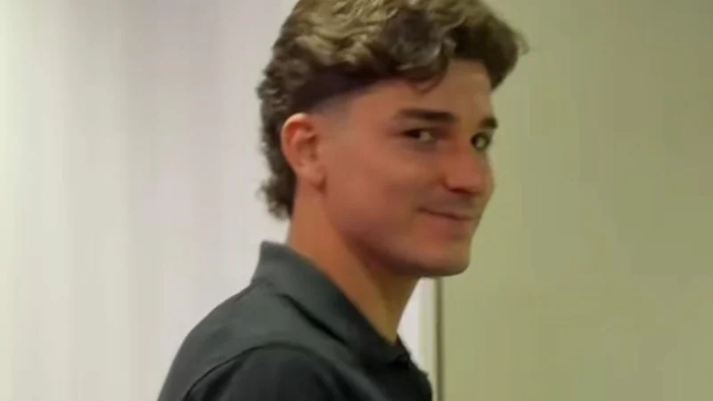 El nuevo look de Julián Álvarez sin bigote previo al derbi de Madrid