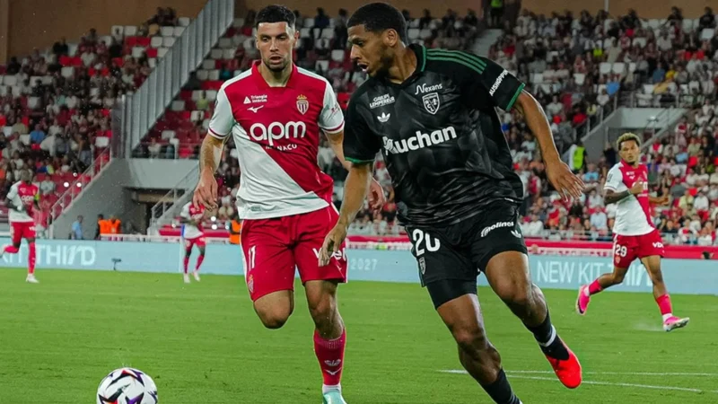 El fútbol le dio la espalda a Lens y Monaco ganó para seguir liderando