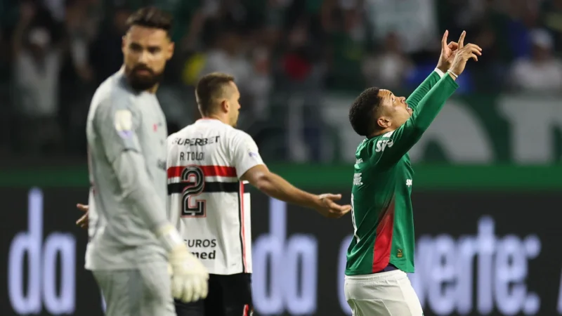 Con un once alternativo, San Pablo perdió el clásico con Palmeiras en el Brasileirao