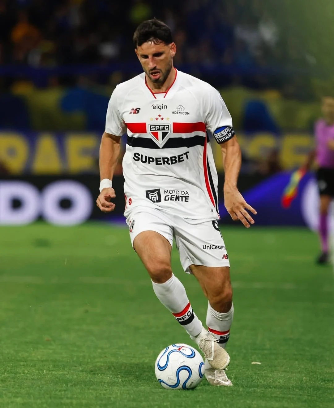 Jonathan Calleri se perderá la revancha ante Boca por acumulación de tarjetas amarillas