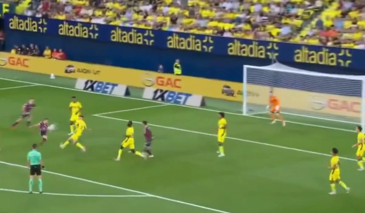 Golazo de Iván Romero para Levante ante Villarreal