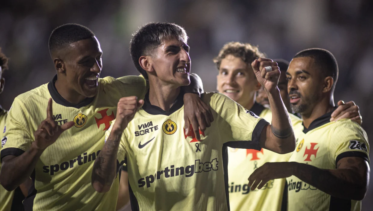 Vasco da Gama, próximo rival de Boca en Copa Sudamericana, aplastó a Coritiba y dejó la zona de descenso en el Brasileirao