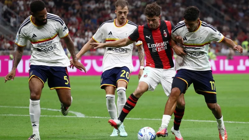 Milan goleó a Lecce y quedó a dos de los líderes