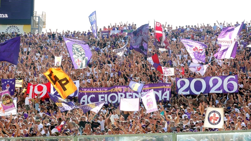 Silbatina total para Fiorentina tras la derrota con Torino