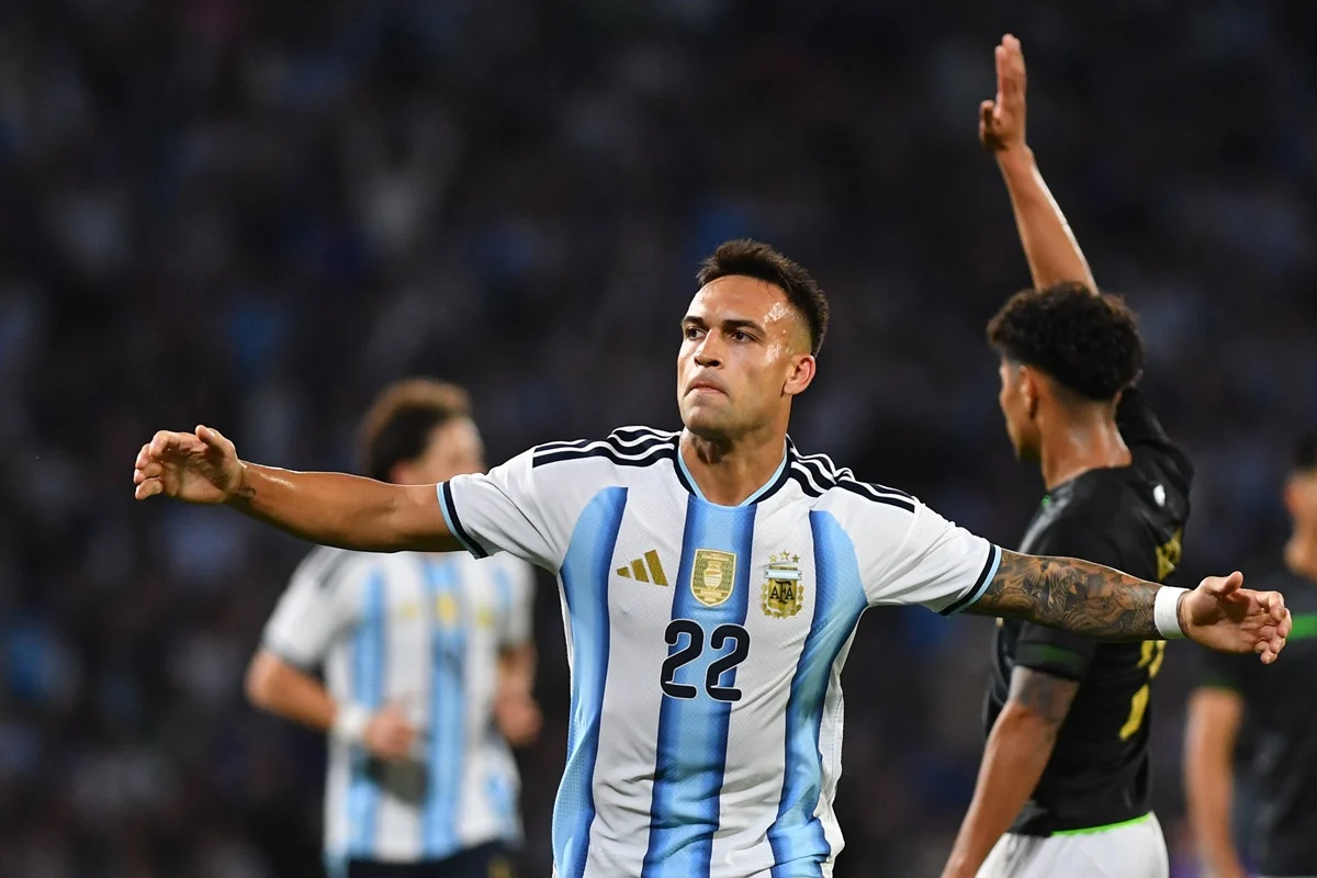 Lautaro Martínez celebró con gol sus 85 partidos con la Selección Argentina