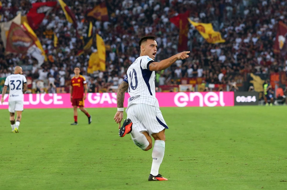 Lautaro Martínez marcó doblete para Inter antes de sumarse a la Selección Argentina