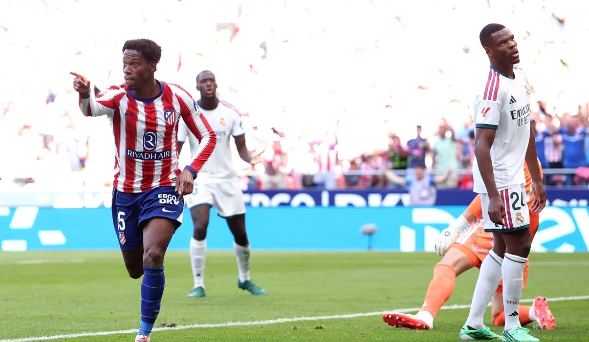 Jonathan David marcó por tercer partido al hilo con Atlético Madrid