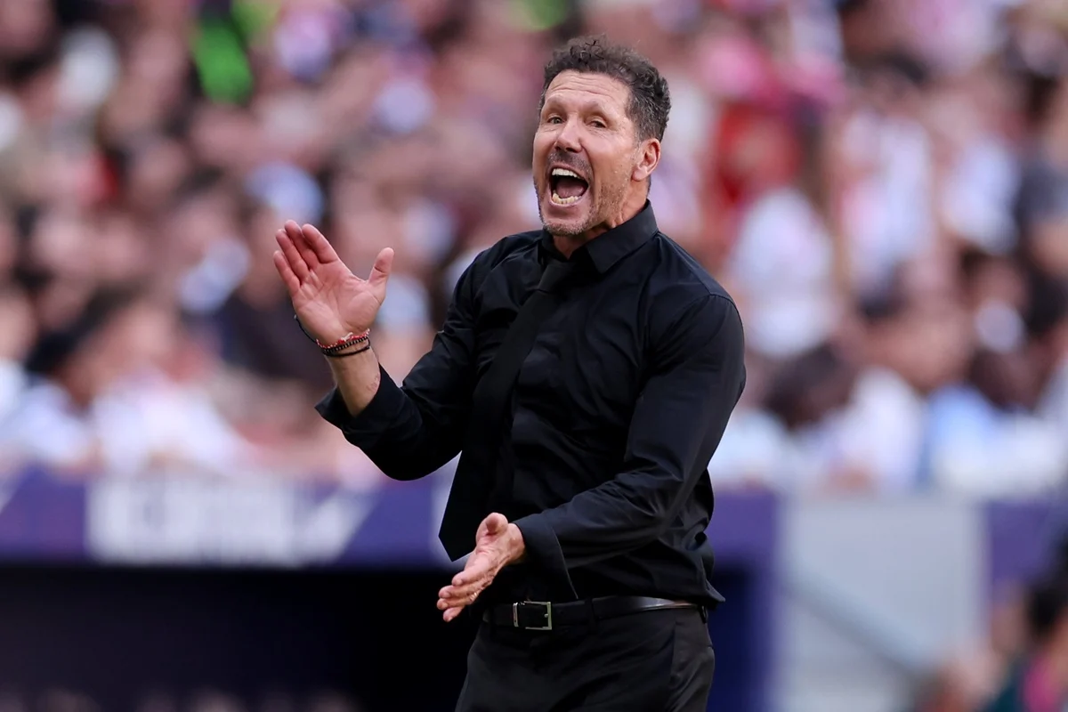 Diego Simeone apuntó contra Mourinho: «Tenemos que saber respetar a los árbitros»