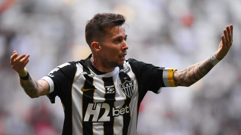 Atlético Mineiro abrió la cuenta ante Santos a los 16 segundos de partido
