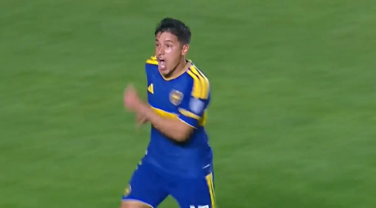 Leandro Lozano marcó su primer gol en Boca tras un error de San Pablo
