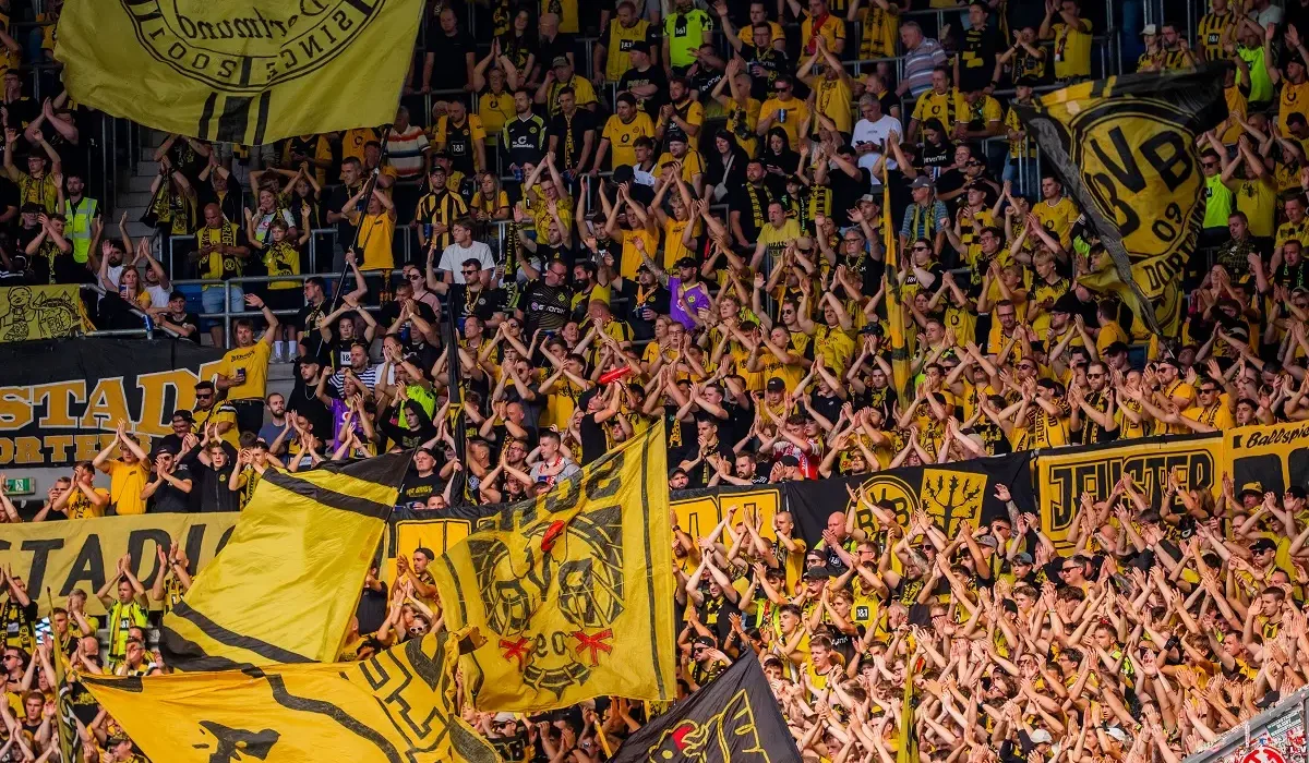 Villarreal solo vendió 39 entradas para visitar a un Borussia Dortmund con 77 mil hinchas
