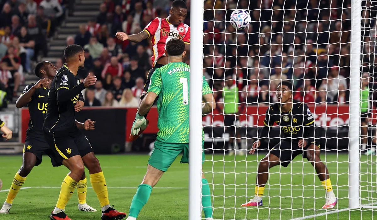 Dibu Martínez recibió diez goles en sus primeros cuatro partidos con Chelsea