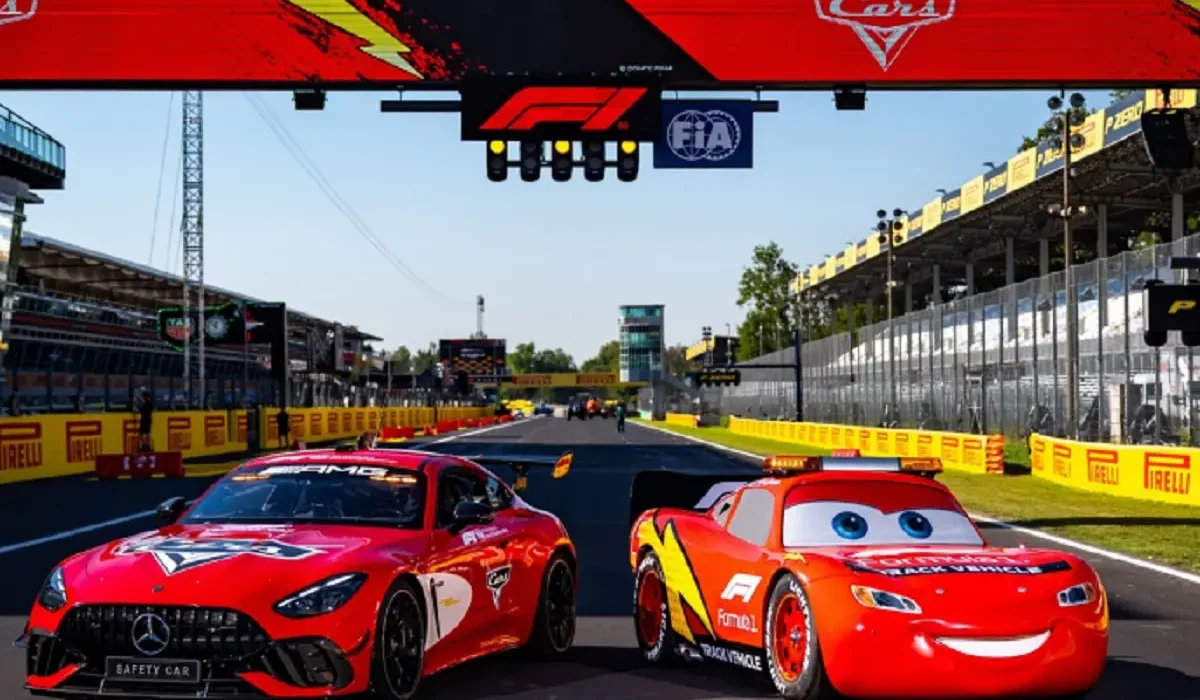 El Rayo McQueen llega a la Fórmula 1 en su 20° aniversario: ¿cuál será su participación en Monza?