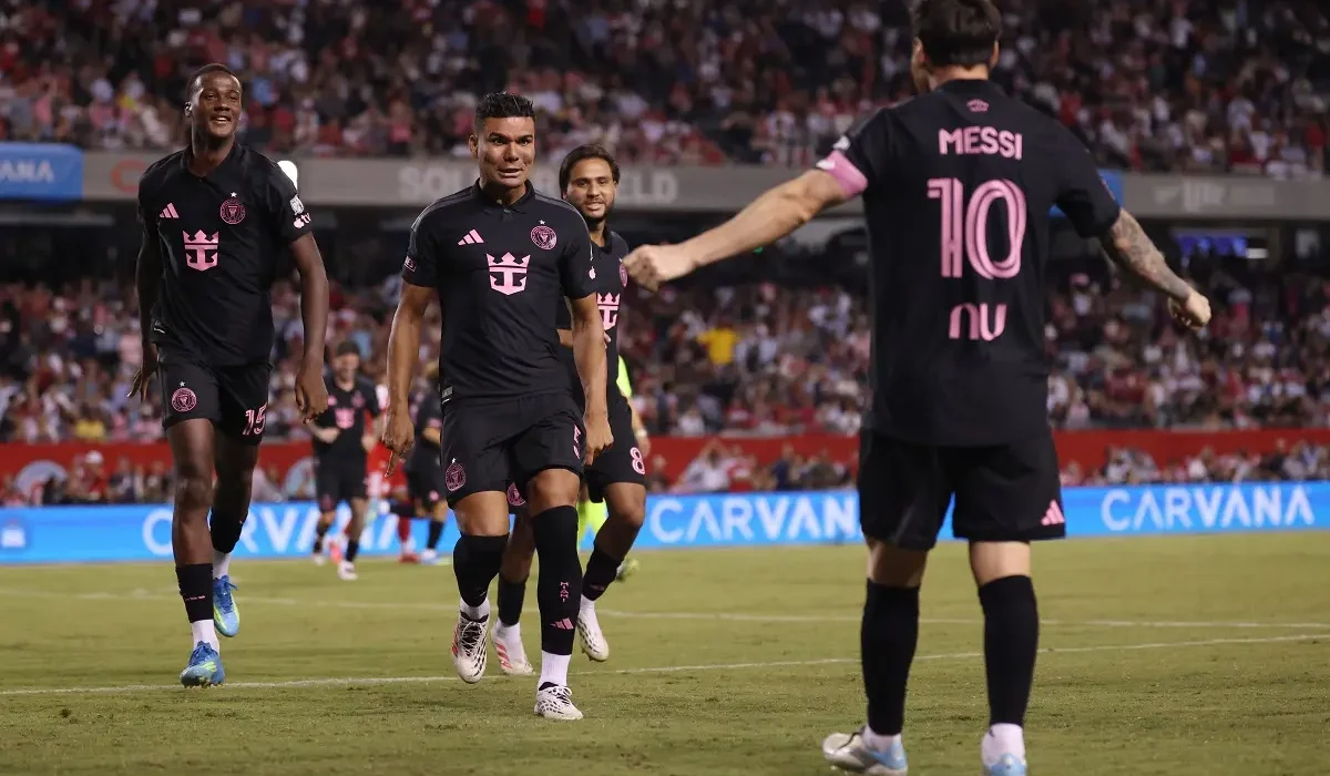 Casemiro, en llamas: tercer gol seguido en Inter Miami con nueva asistencia de Messi