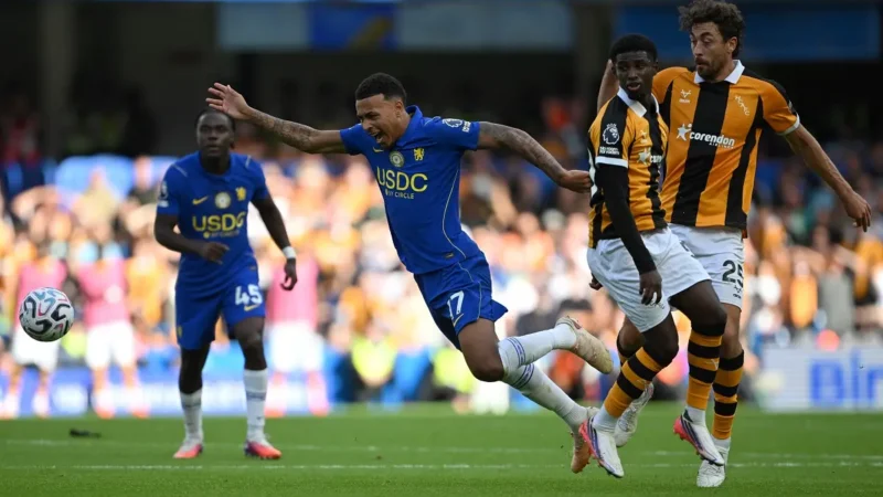 Hull City estiró su invicto en la Premier League y rescató un punto ante Chelsea en Stamford Bridge
