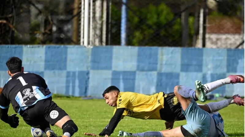 Argentino de Quilmes y Comunicaciones repartieron puntos en la Primera B: 0-0 bajo la lluvia y el barro