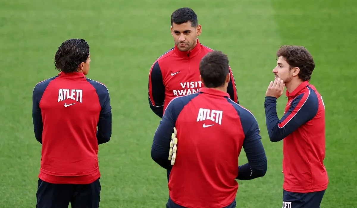 Cuti Romero jugará de titular por primera vez en el Atlético en una noche de Champions League.