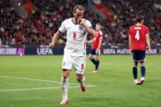 Harry Kane y Anthony Gordon sentenciaron la primera victoria de Inglaterra en Nations League