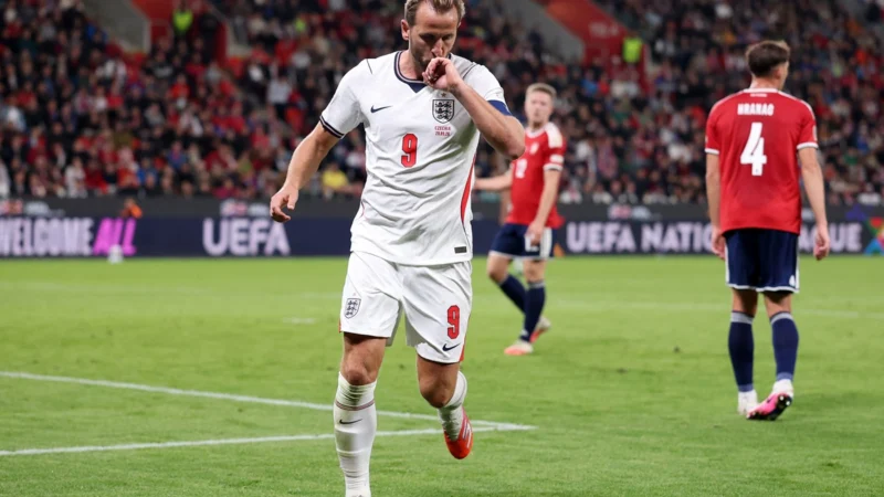 Harry Kane y Anthony Gordon sentenciaron la primera victoria de Inglaterra en Nations League