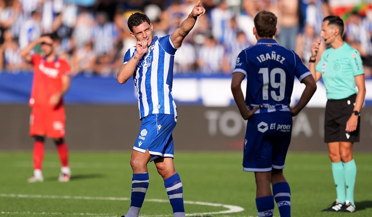 Lucas Boyé abrió la cuenta para Alavés ante Osasuna