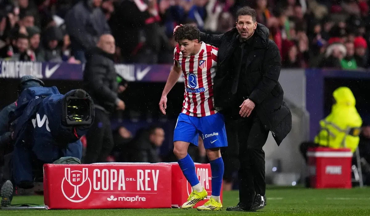 Diego Simeone, sobre el caso Julián Álvarez: «Espero que esto le haya servido de aprendizaje»