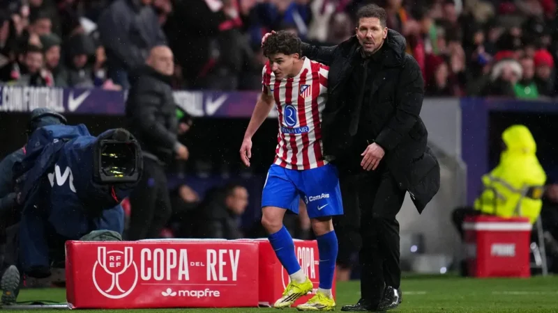 Diego Simeone, sobre el caso Julián Álvarez: «Espero que esto le haya servido de aprendizaje»