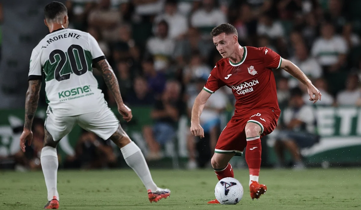 Real Sociedad derrotó al Elche de Martín Anselmi, insultado en el Martínez Valero