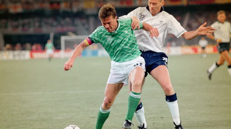 ¿Por qué Alemania no pudo usar la camiseta retro de Italia 90?