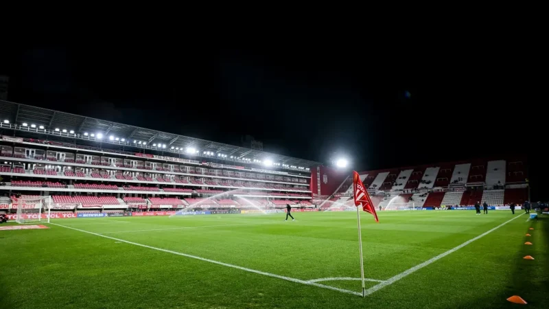 Estudiantes y un problema para las semifinales de la Libertadores: ¿podrá jugar en UNO?