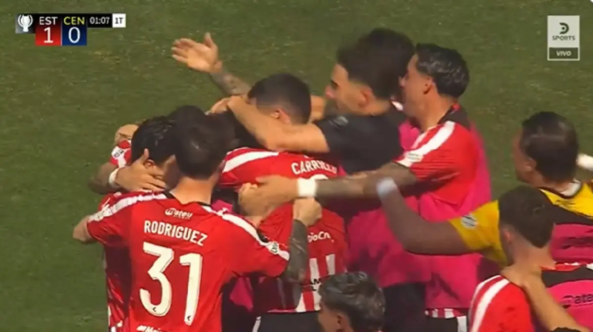Estudiantes madrugó a Rosario Central a los 50 segundos con gol de Alexis Castro en la Supercopa Internacional